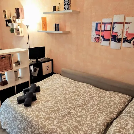 Il Glicine - Casa Vacanze * Milano